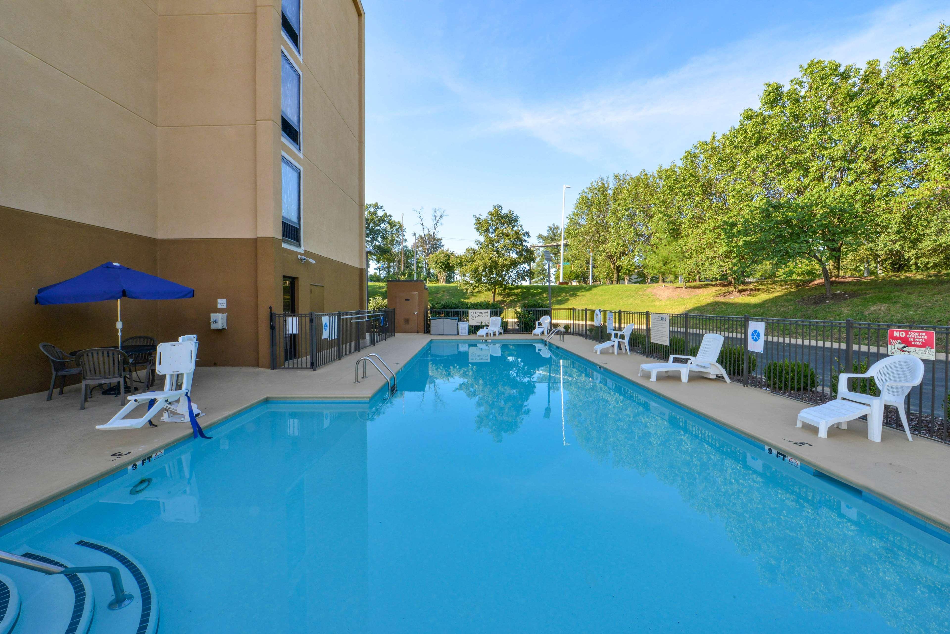 Hampton Inn Nashville-I-24 Hickory Hollow Eksteriør billede